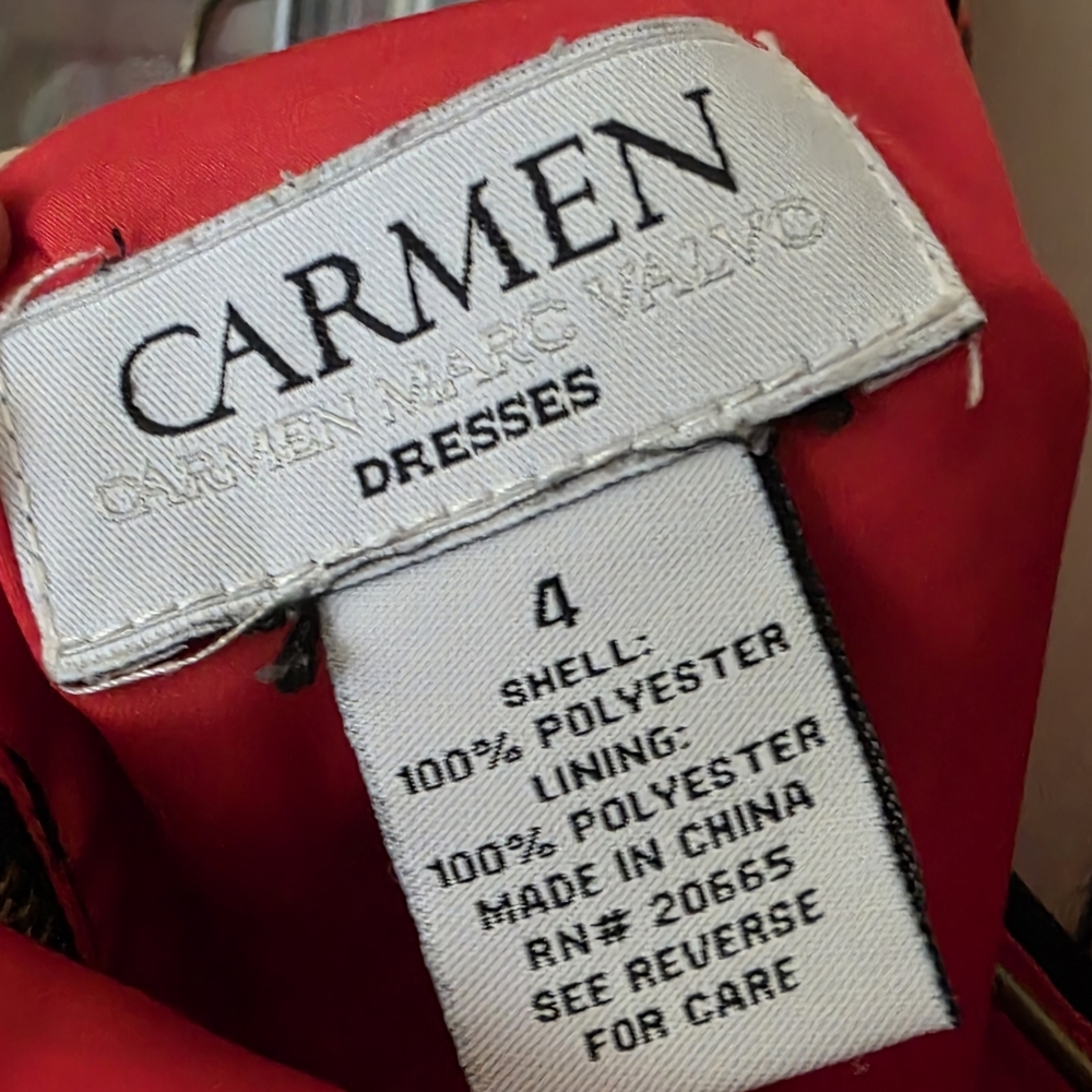 Carmen Red Patterned Mini Sheath Dress With Exposed Back Zipper Size 4 - Picture 3 of 4